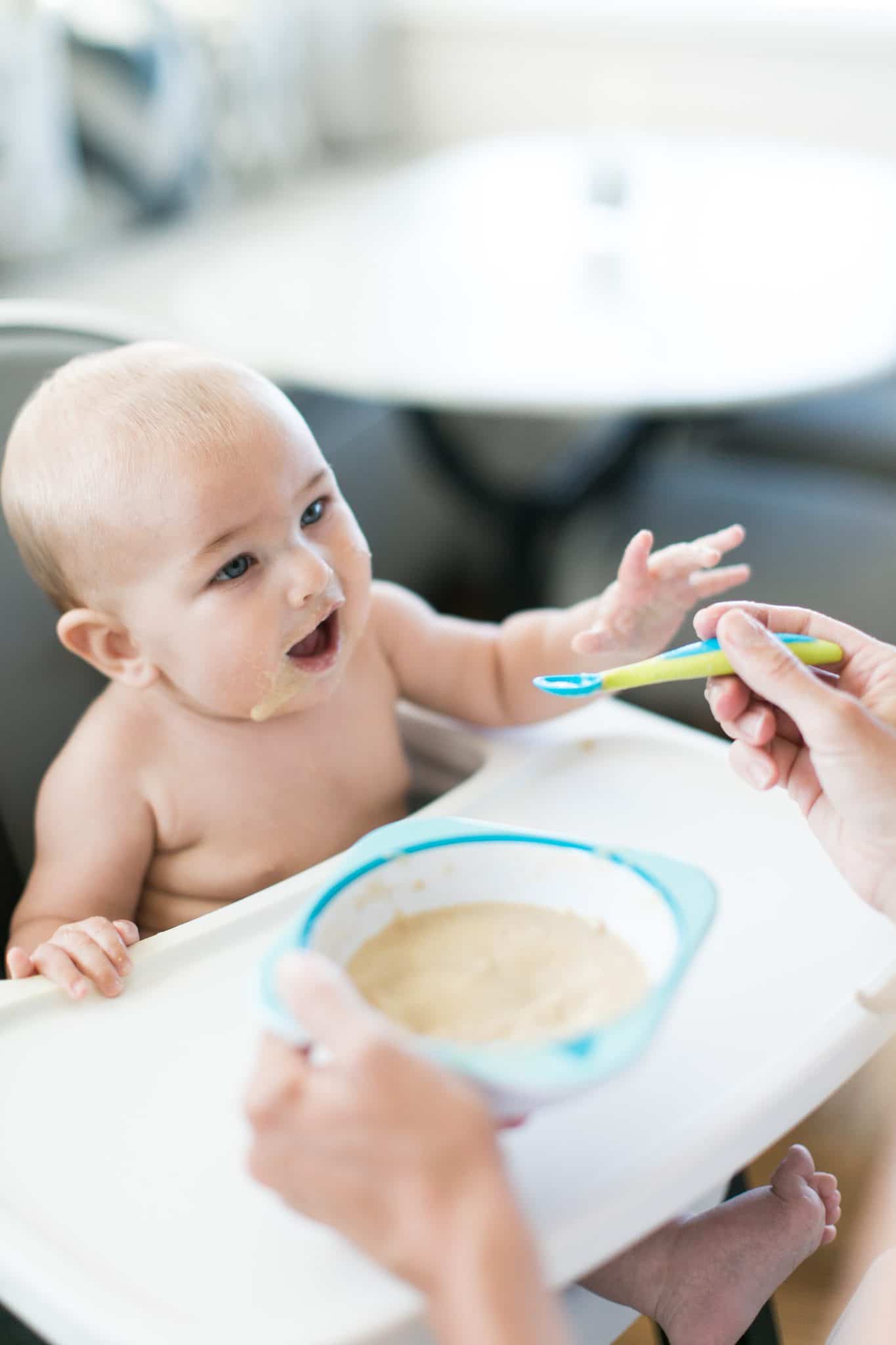 Tips for Starting Solids | www.Simmstown.com | Lisa Samuel