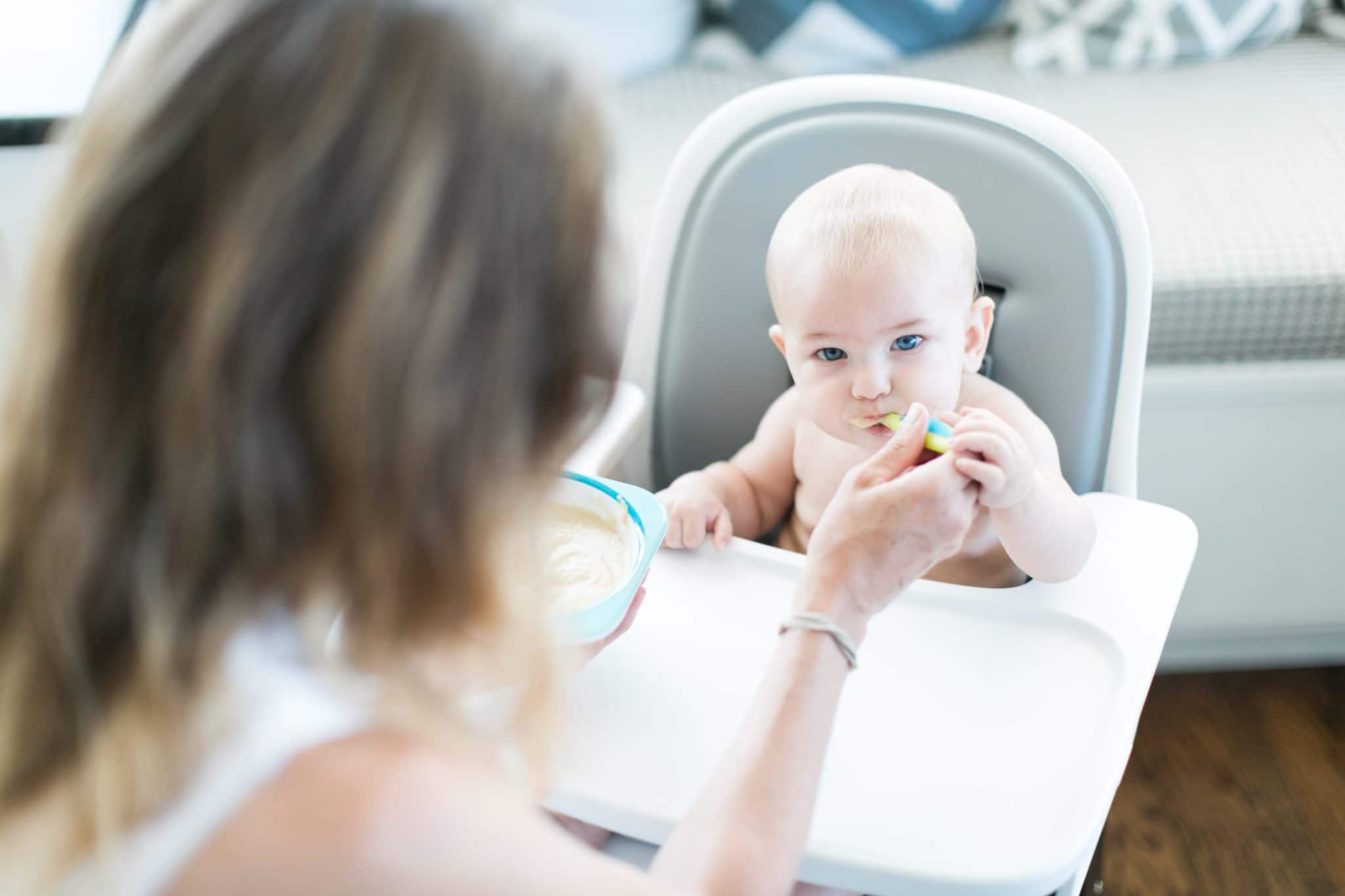 Tips for Starting Solids | www.Simmstown.com | Lisa Samuel